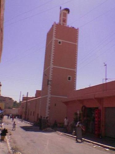 9rib  la  wassat lmadina